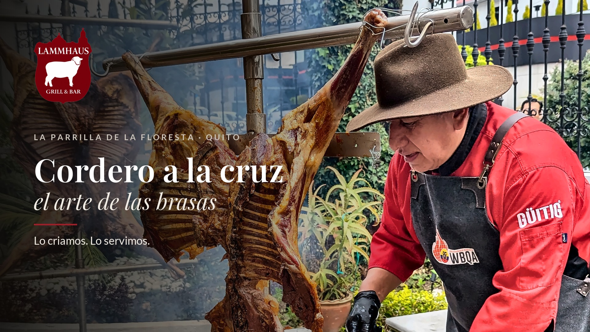 Cordero a la cruz: el arte de las brasas
